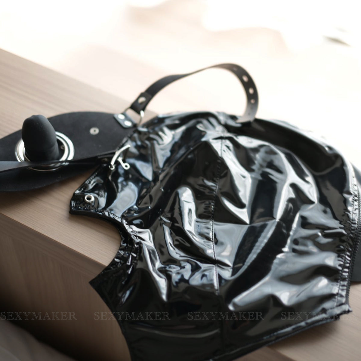 Patent Leather Bondage Hood Headgear Open Mouth Face Mask BDSM Slave Blindfold