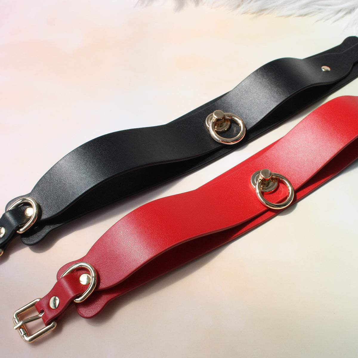 Crazy Wild Thick Cowhide Leather Bondage Collar with Leash Red/Black