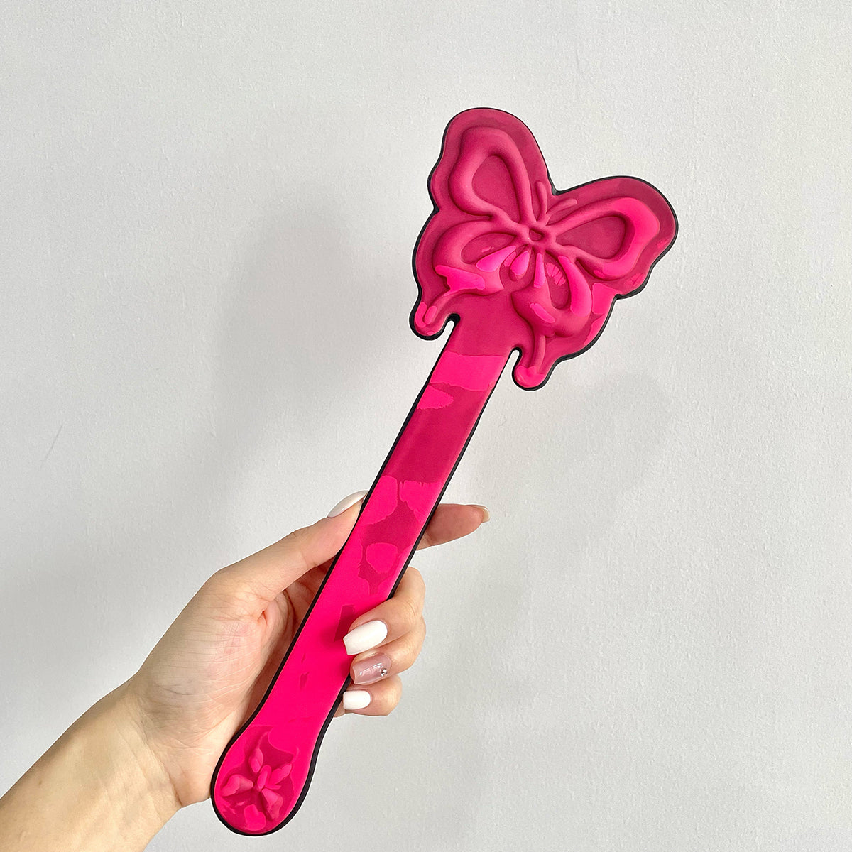 Heat-Sensitive Color-Changing Butterfly Spanking Paddle – Black to Pink