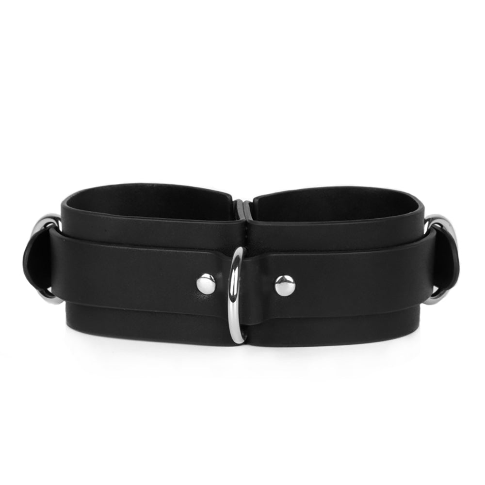 Minimalist Black Linked Faux Leather Wrist Cuffs with D-Ring