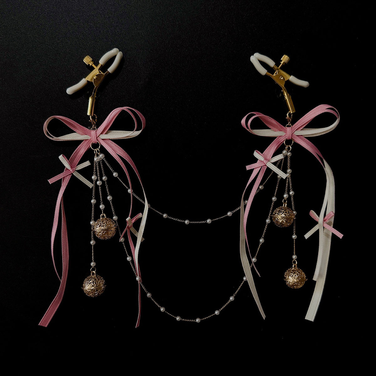 BDSM rubber-tipped adjustable nipple clip with pearl chain connector