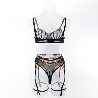 Black&Gold Chain Lace Lingerie Set – Luxury Seductive 3-Piece Garter Set