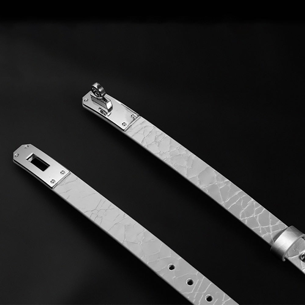 Close-up of premium cracked ice genuine leather BDSM collar featuring a minimalist metal lock plate and matching leash by Sexy Maker.