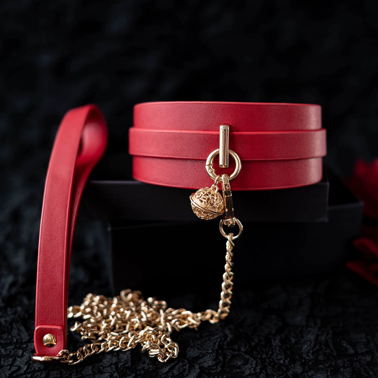 The Heavy Shackle: 5cm Extra-Wide Genuine Leather Collar & Leash Set